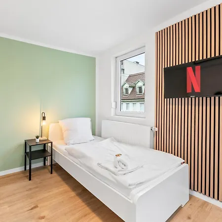 Appartement Moderne Monteurwohnungen In Zentrum Kitchen, Wifi, Smart Tv