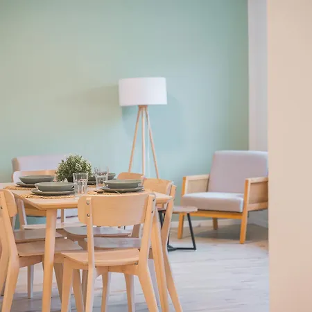 Moderne Monteurwohnungen In Zentrum Kitchen, Wifi, Smart Tv Appartement