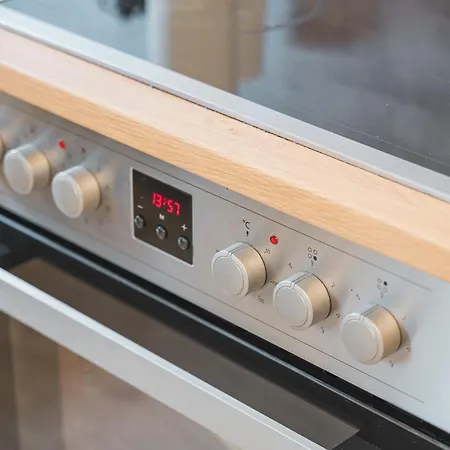 Appartement Moderne Monteurwohnungen In Zentrum Kitchen, Wifi, Smart Tv *