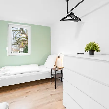 Appartement Moderne Monteurwohnungen In Zentrum Kitchen, Wifi, Smart Tv Nuertingen