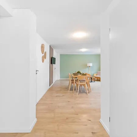Moderne Monteurwohnungen In Zentrum Kitchen, Wifi, Smart Tv Appartement