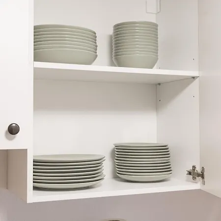 Moderne Monteurwohnungen In Zentrum Kitchen, Wifi, Smart Tv * Nuertingen