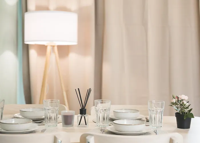 Moderne Monteurwohnungen In Zentrum Kitchen, Wifi, Smart Tv *