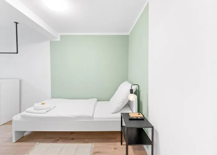 דירה Moderne Monteurwohnungen In Zentrum Kitchen, Wifi, Smart Tv