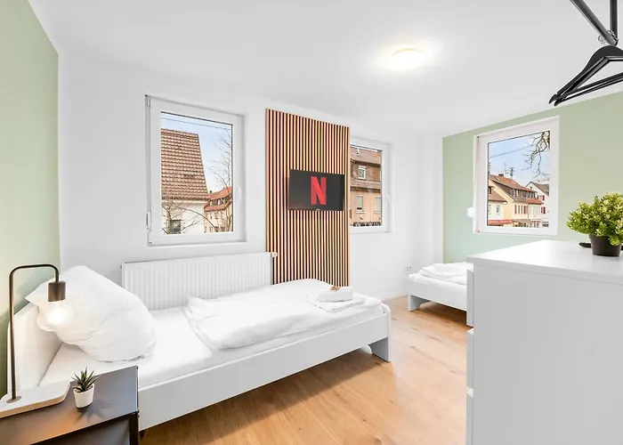 Moderne Monteurwohnungen In Zentrum Kitchen, Wifi, Smart Tv * נורטינגן