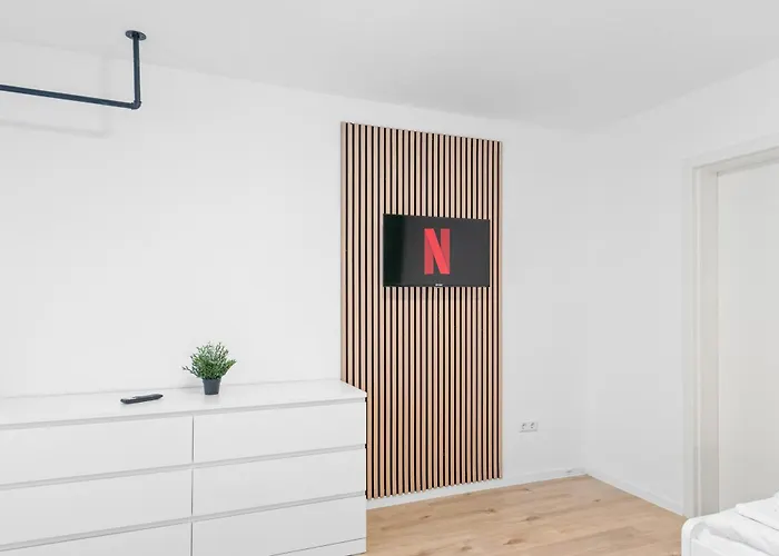 דירה Moderne Monteurwohnungen In Zentrum Kitchen, Wifi, Smart Tv