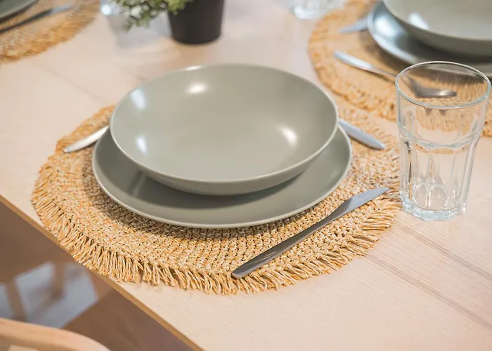 Moderne Monteurwohnungen In Zentrum Kitchen, Wifi, Smart Tv נורטינגן